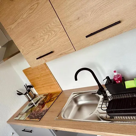 Gemuetliche 1-zimmer-wohnung Im Zentrum Mit Stellplatz Apartment Magdeburg