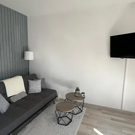 Gemuetliche 1-zimmer-wohnung Im Zentrum Mit Stellplatz Διαμέρισμα