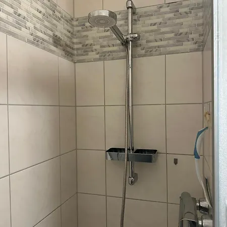 Gemuetliche 1-zimmer-wohnung Im Zentrum Mit Stellplatz * Magdeburg