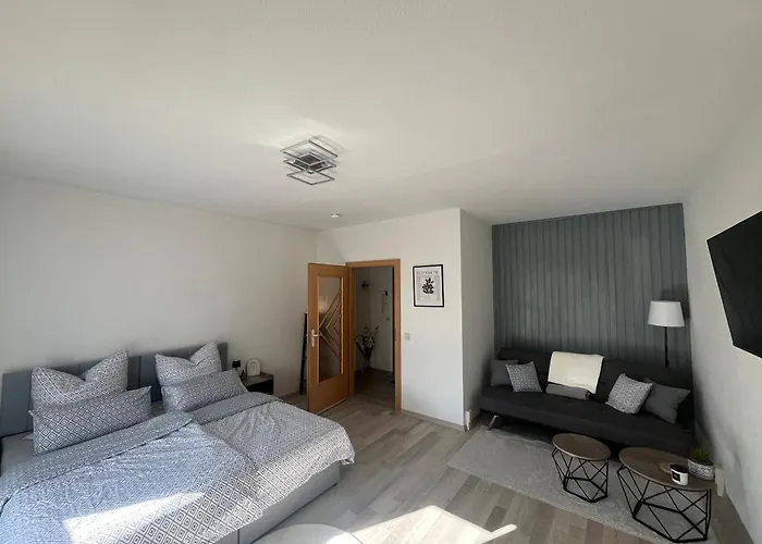 Gemütliche 1-zimmer-wohnung Im Zentrum Mit Stellplatz *