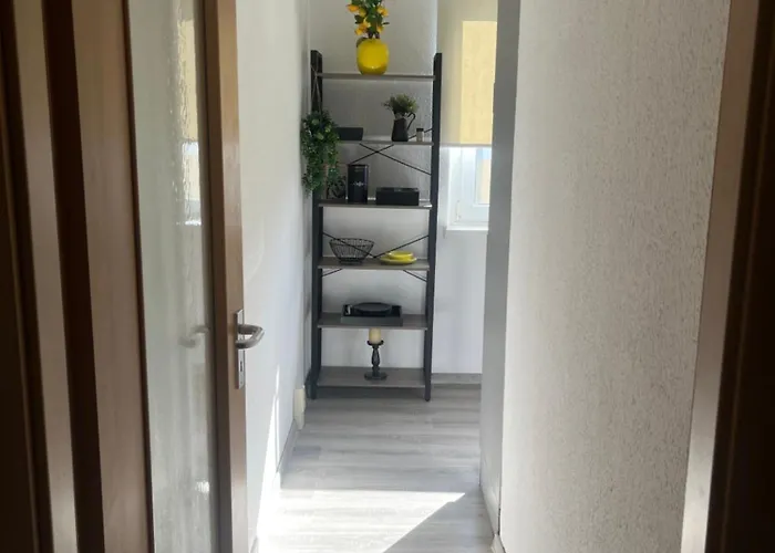 Gemütliche 1-zimmer-wohnung Im Zentrum Mit Stellplatz