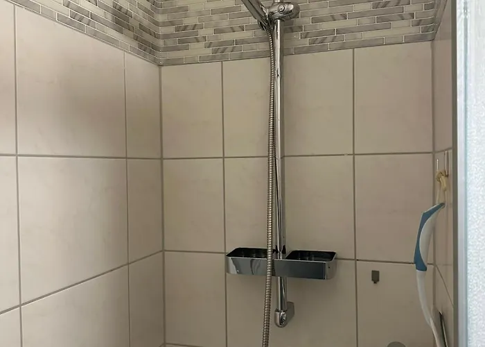 Gemütliche 1-zimmer-wohnung Im Zentrum Mit Stellplatz * Magdeburg